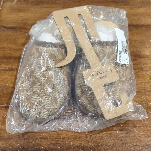 Coach | Shoes | Coach Signature Slippers Size 8 | Poshmark display picture 3